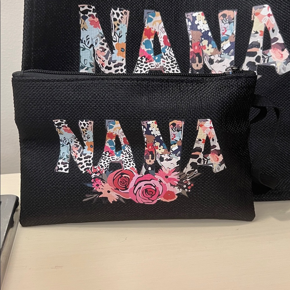 NWT: Burlap “Nana” Tote w/Wristlet - Picture 3 of 7